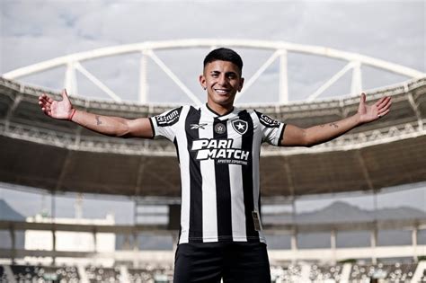 thiago almada ruolo|Almada fala sobre futuro no Botafogo e sonha com final contra o。